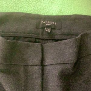 Women’s dress pant size 10P. Perfect condition